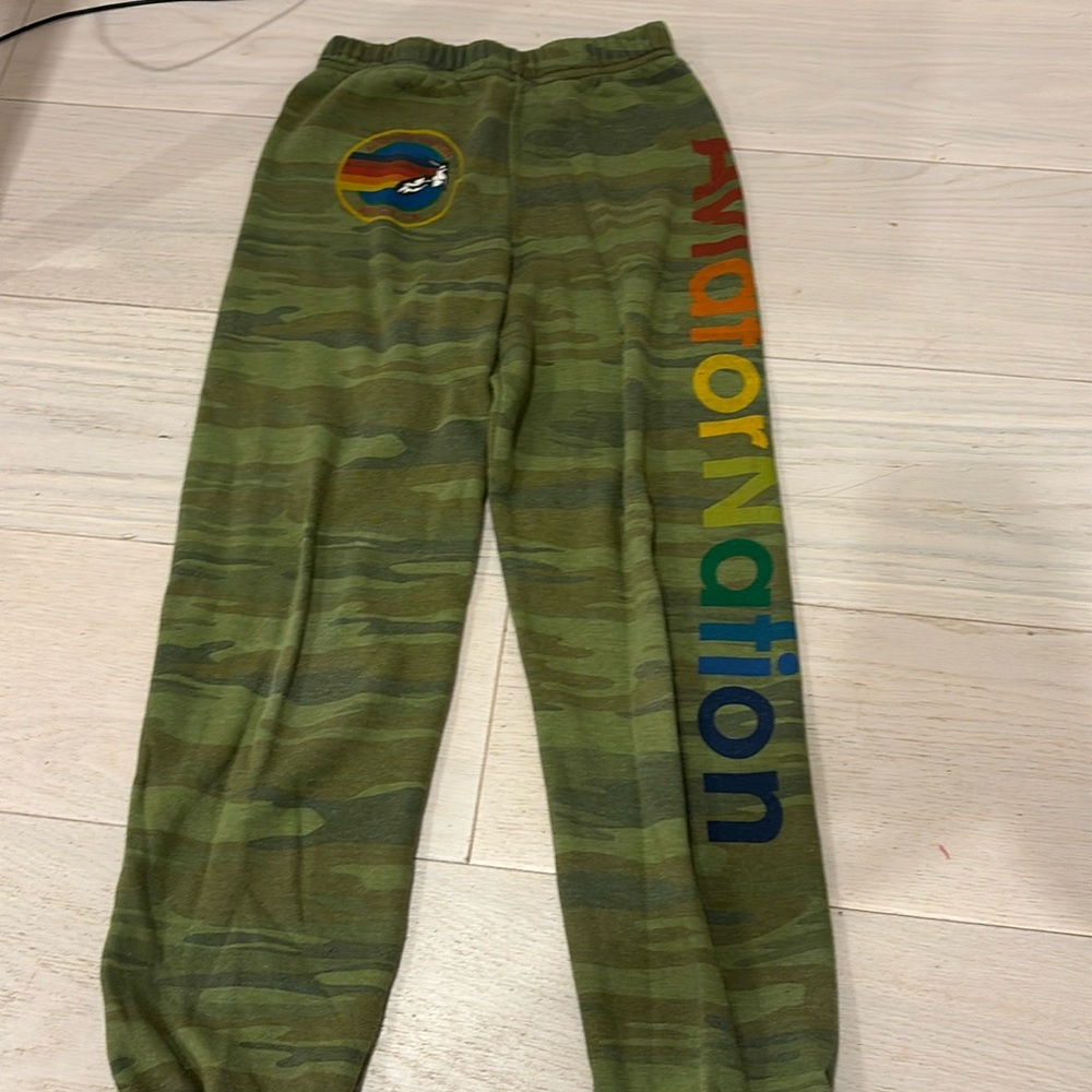 Aviator nation green sweats! Lightly used, Chat me with any questions